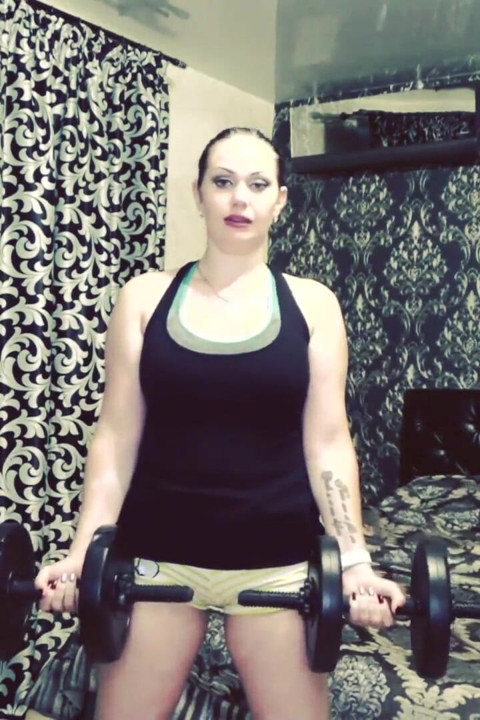 105 gewichthebe wiederholen für bizeps-herausforderung!