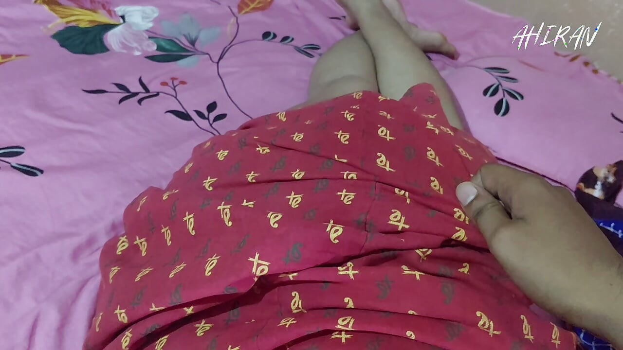 ASIAN INDIAN YOUNG GIRL ASS FORPLAY.