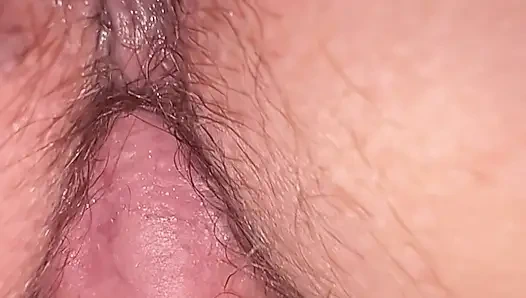 Istri berbulu amatir lagi asik ngentot gaya doggy slowmotion sampai dicrot di dalam - pov