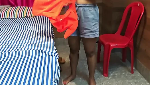 Indian Bhabhi Caught Having Sex with a Foreign Guy in a Hotel and Her Video Went Viral