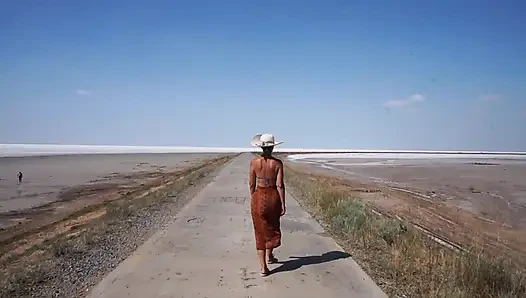 Белая соль пустыни