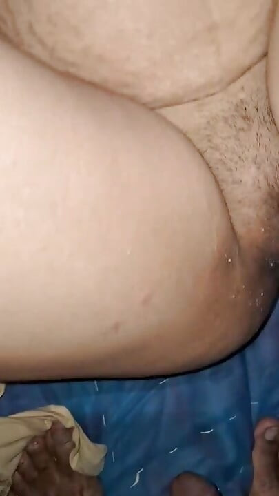 Indian housewife Sunni bhabhi ki first time full satisfied with the free time