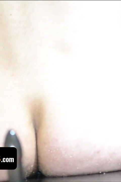 Misyoner erkekler - yaşlı Borski patrik Smith için yavaşça soyunuyor ve ona sert bir sikiş yaşatıyor