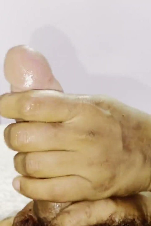 Chica musulmana del pene glande masaje profundo y bebiendo infiel