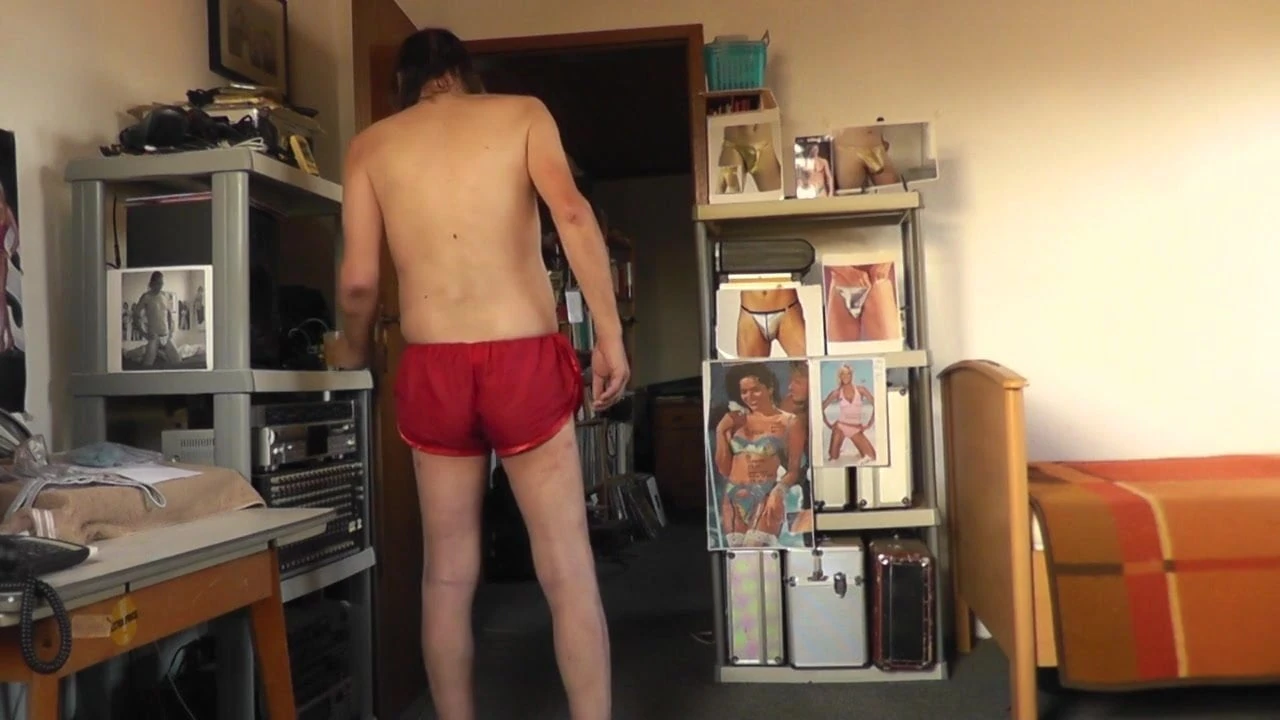 sexy shorts in rot