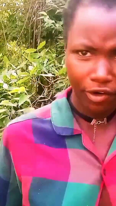 Epic moment from "Loving in the Bush"