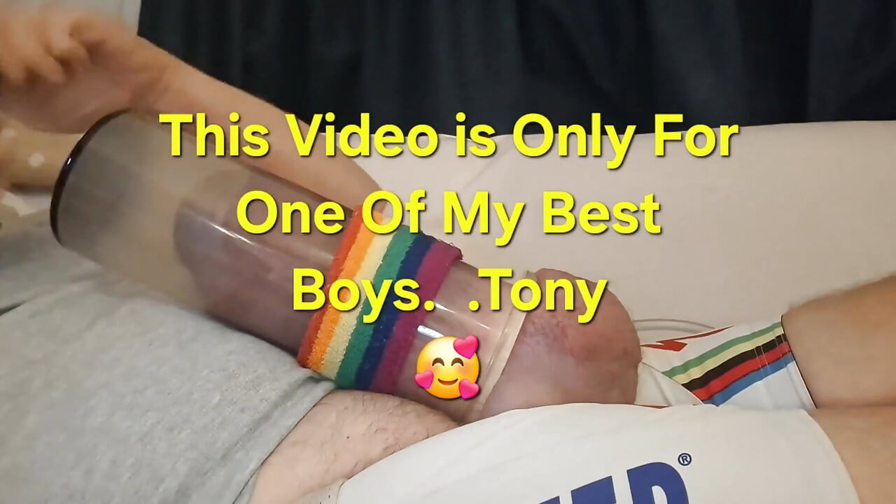 一根大而有力的鸡巴