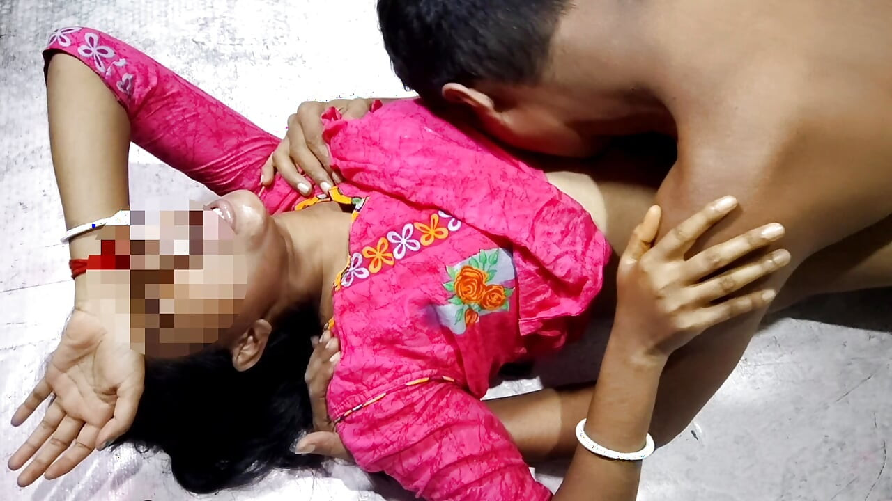 Beautiful Sexy Girl having Sex First Time Eating Pussy Real Homemade HD Video