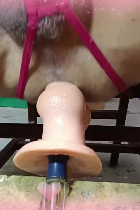 The Glutton Wants to Play