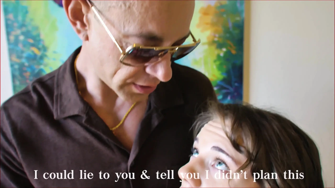 勉强合法的青少年制作第一个性爱录像 - Rose Caarter - s3Xus