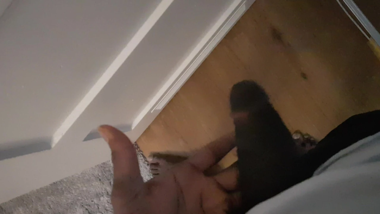 Just me..Do you like what you see .. i am here in germany.. i am straight.  I love fucking pussy