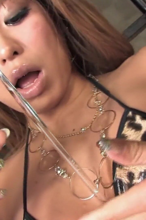 Blonde Slut Gets Hardcore Fucked on Couch and Facial