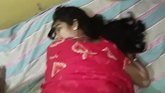 Desi ehefrau im roten kleid bekommt eingeölten arsch & harten doggystyle -selbstgedreht