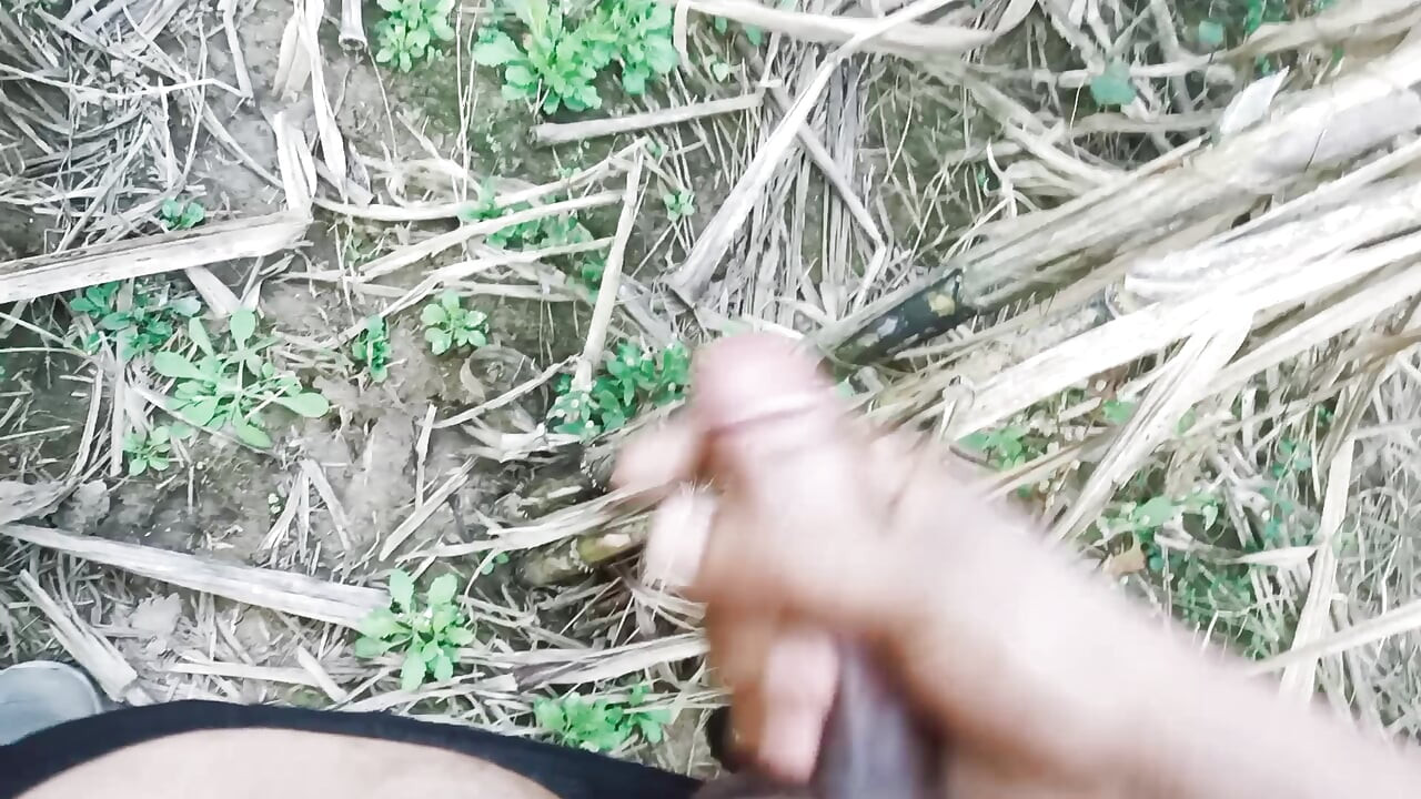 Lund wali ladki ne ki virya ki bauchhar