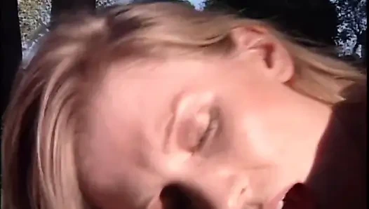 Outdoor Fuck with Beautiful MILF Cumshot in Mouth by a Big Cock