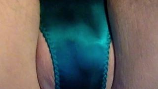 Crossdresser hands free cum inside green satin panties