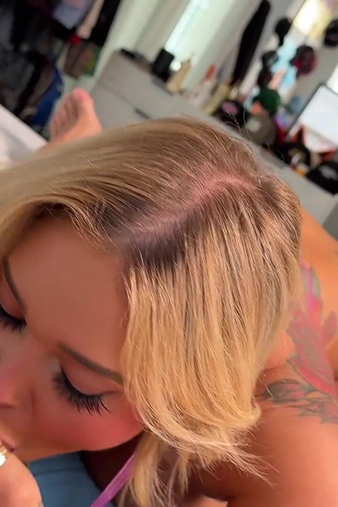 Adik tiri kali roses & teddy tarantino lagi mandi