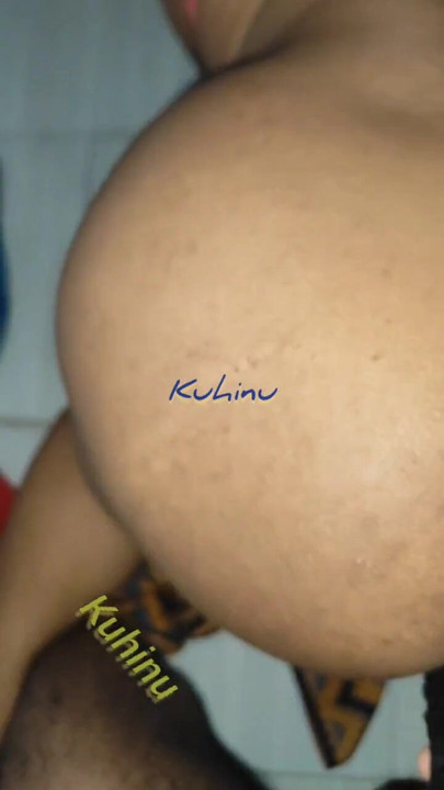 Epický okamžik z "Šukání v koupelně, když potřebuje bezpečnost"