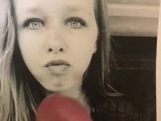 Cumtribute on kissing Girl