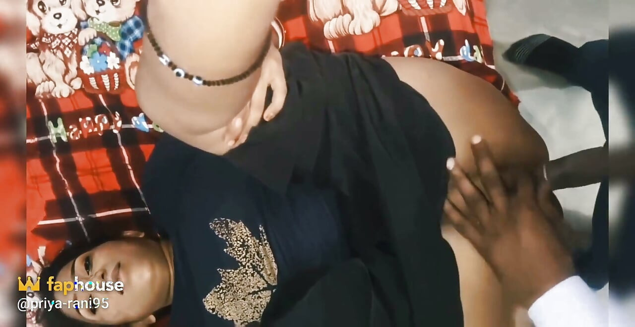 Season 387. Bhabhi na Tinira sa Kusina Pagkatapos Dilaan ang Titi
