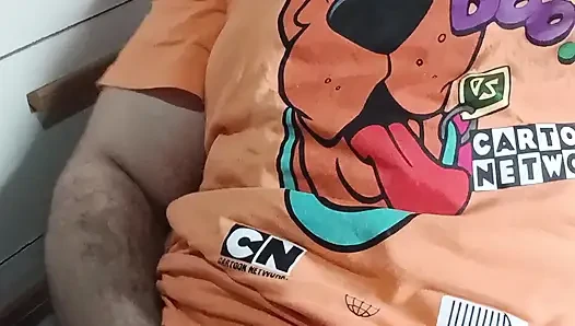 Cewek itu mergokin aku lagi coli