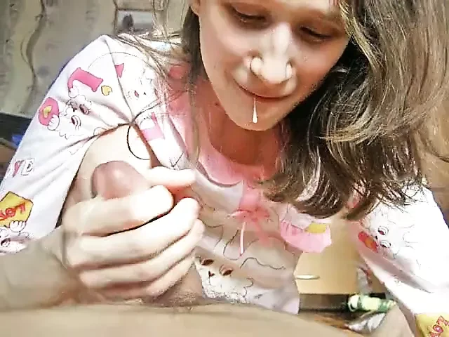She loves cum in her mouth