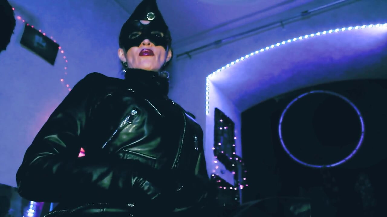 Mistress Eva Latex full leather fetish boots domina uniform bdsm kink hot milf
