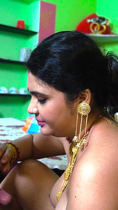 Desi malkin hardcore sex with her servent at dinning when she was alone at home full movie ( hindi audio ) | Clip 1