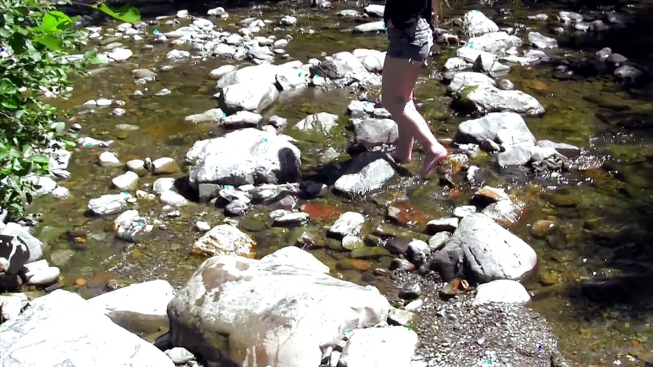 Wonderful fuck by the river with hot babe