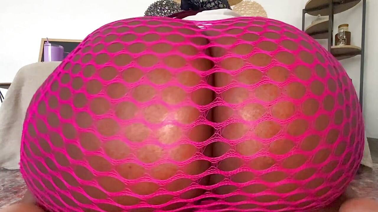 Small penis humiliation - Goddess Amarula