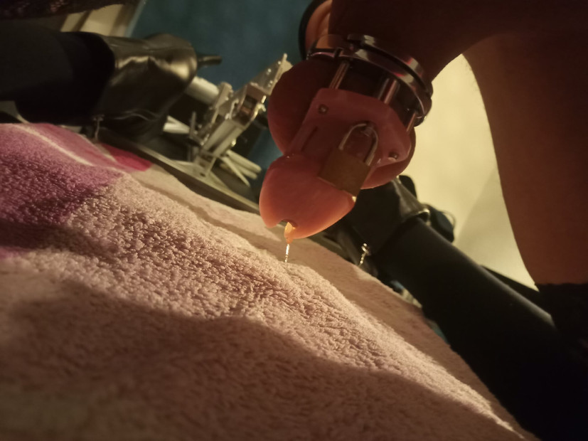 Kremasta guza, duboko nabijanje