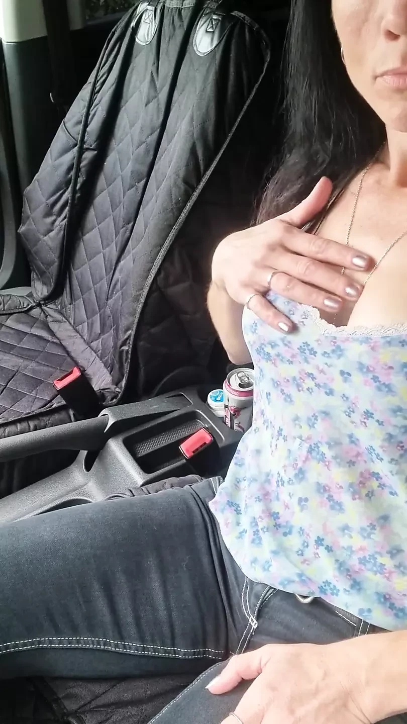 Public Agent: Feeling Horny, Had a Risky Little Play to Make Myself Squirt in the Car