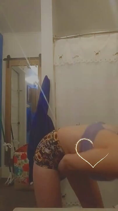 3 Bras 3 Minutes