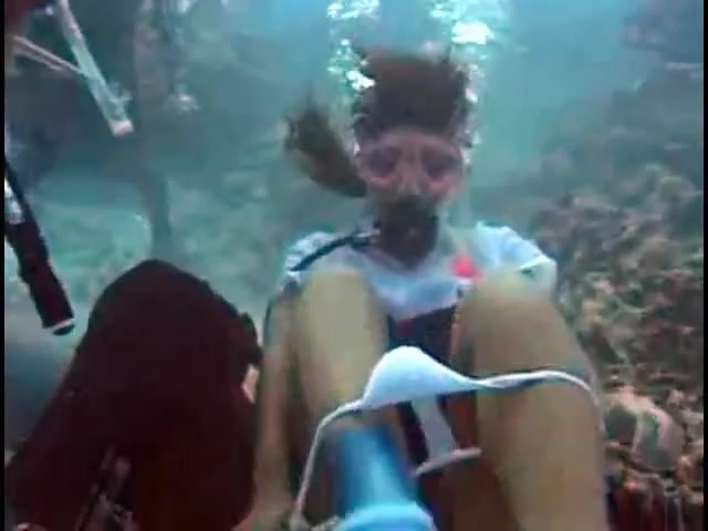 Pemandangan vagina bawah laut