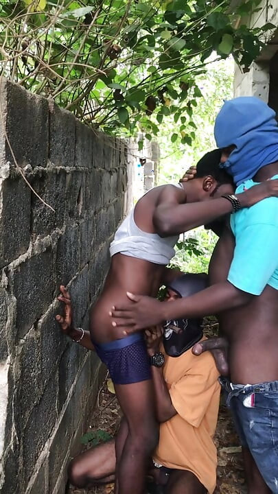 New Year Day hot threesome fuck with two tops that has massive cock