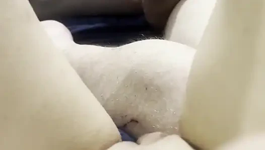 Porno yıldızı yarak alıyor