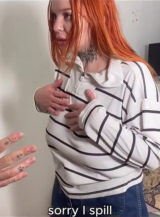 Macecha uvízlá v pračce a nevlastní syn vloží obrovský penis do své kundičky: S1e12