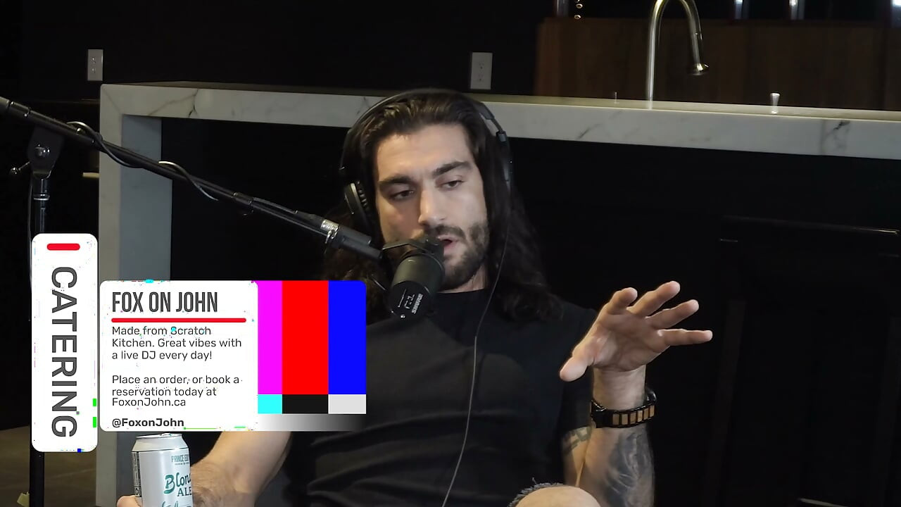 Elias Theodorou is Always Chief in Bed!