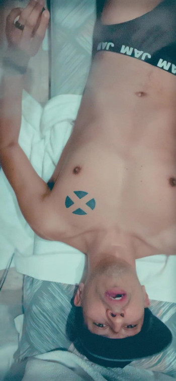 令人作呕的鸡巴