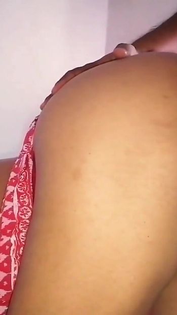 My Horny Stepmom Seduces Me to Fuck Her Cum in Pussy with Loud Moaning