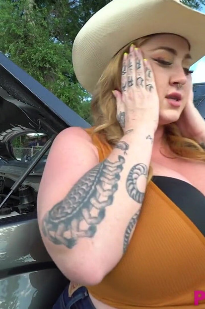 BBW Thick Lizzy Gets Banged in Miami