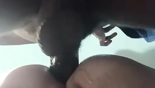 Sloppy lynn si cewek nakal yang lagi ngentot pantat bahenolnya