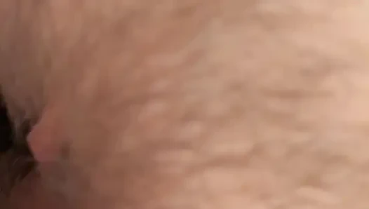 Saya pergi ke rumah tetangga saya