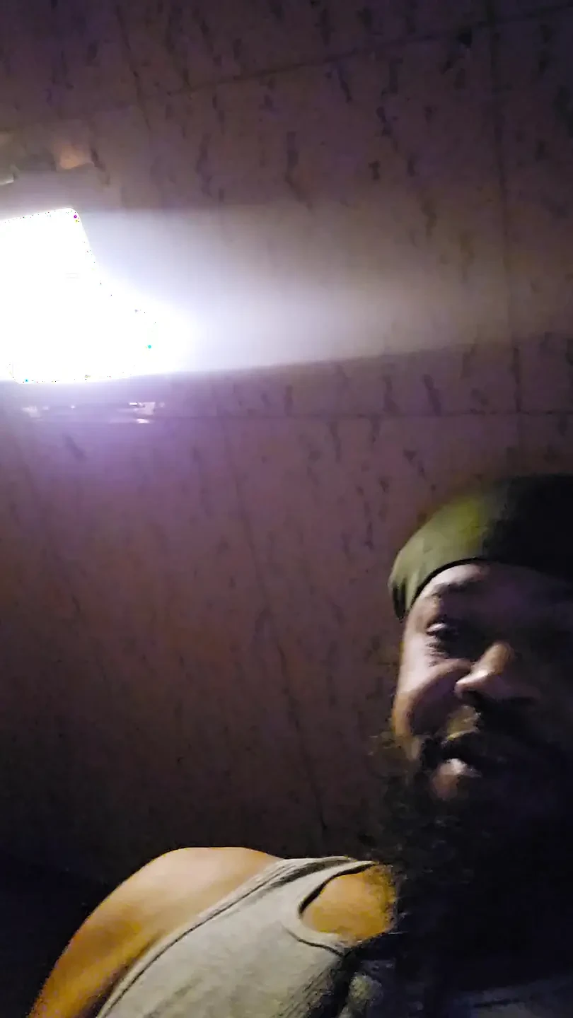 爸爸的皮肤拍打妈妈的阴户