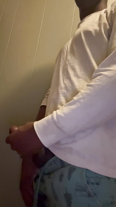 Jerking off in the bathroom Birthday video