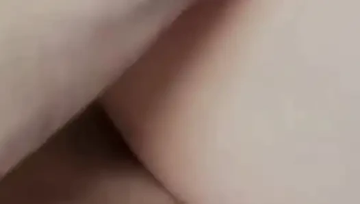 Lollolara91 - blowjob beim frühstück - Sperma im mund