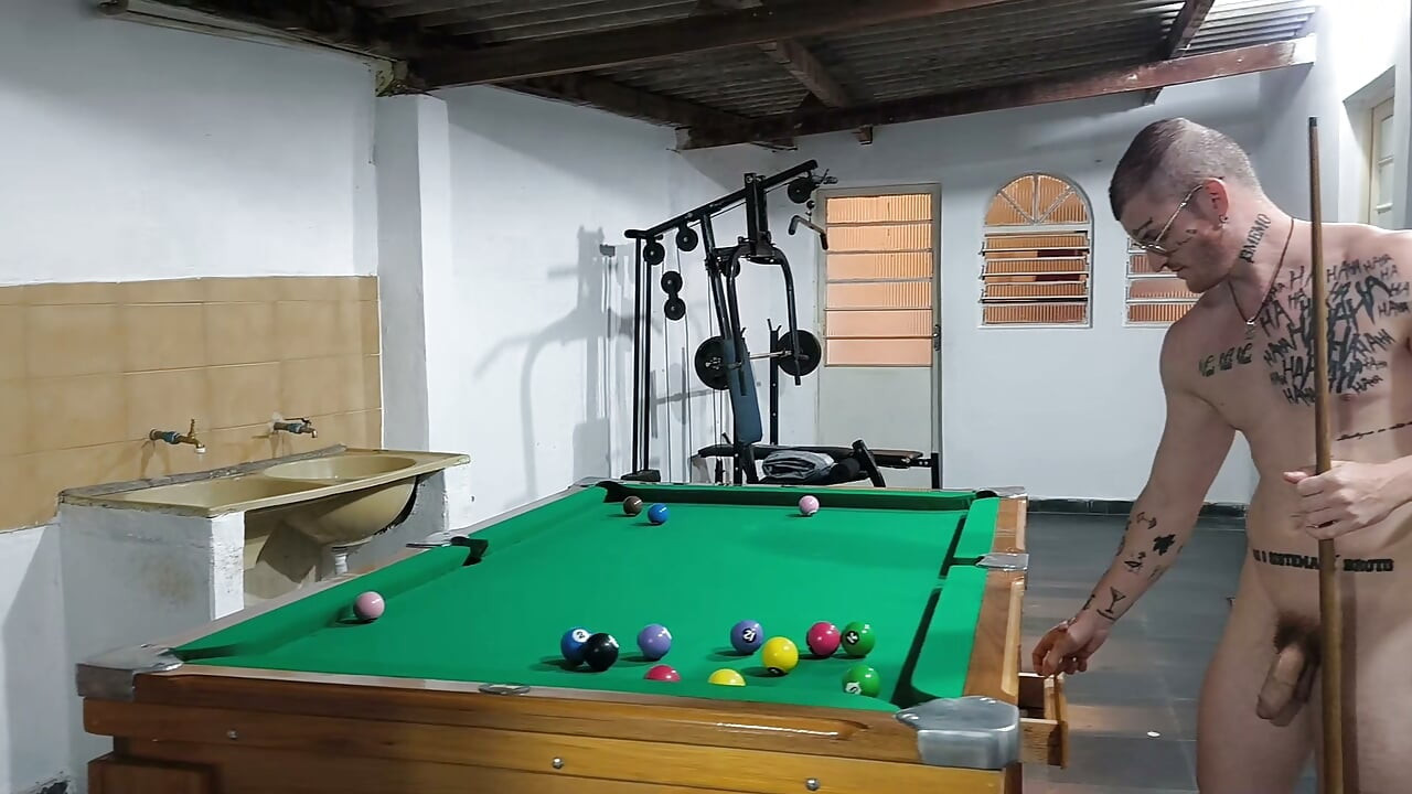 The Carmonas playing naked billiards with that +18 pinch