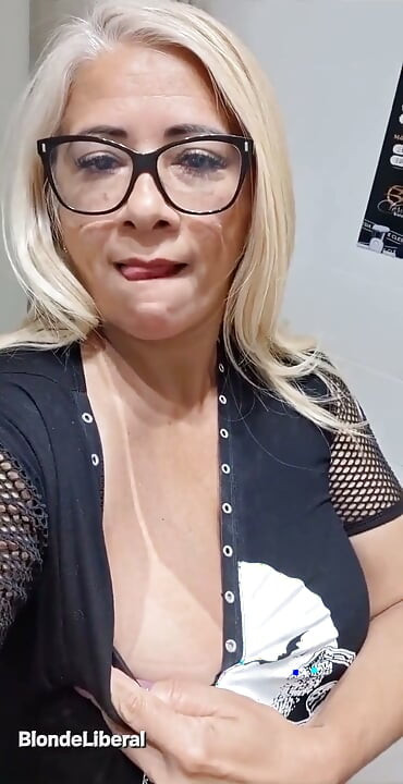 Broncearse y buscar aún más caliente para ti, mis amores, quiero saber si te gusta de esta manera