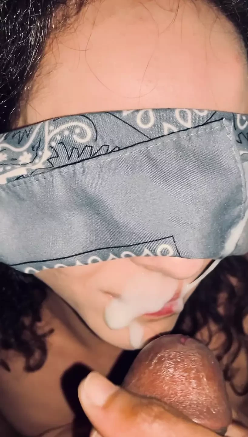 ANDROGYNOUS RAGAZZO DI 18 ADOLESCENTI SUCCHIA PRIMA VOLTA + FACCIALE (PARTE 2)