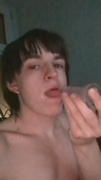 throat buldging